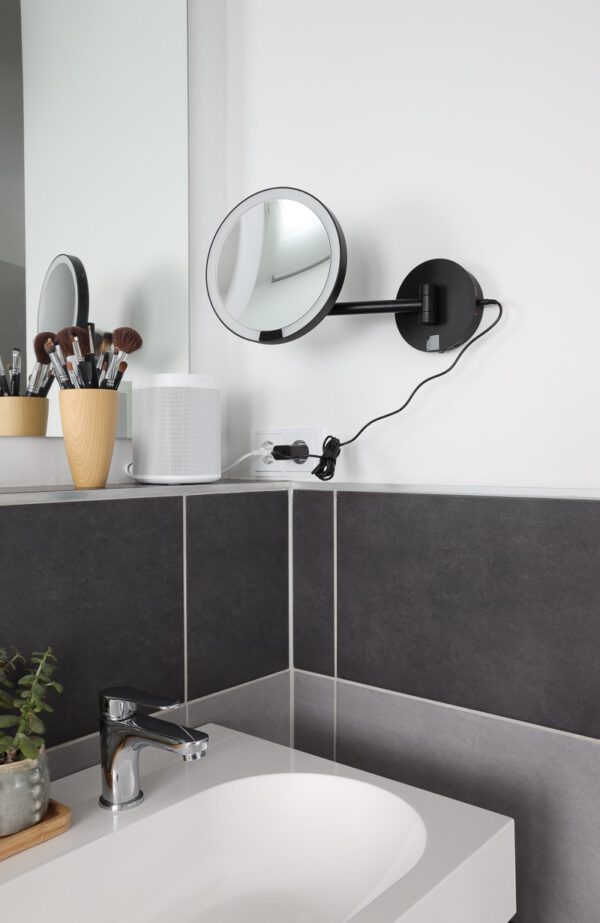 Beleuchteter Kosmetikspiegel mit aufladbarem Akku per USB-Kabel